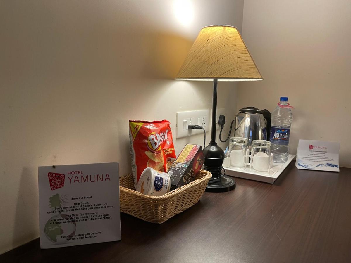 亚穆纳酒店 Adur 外观 照片
