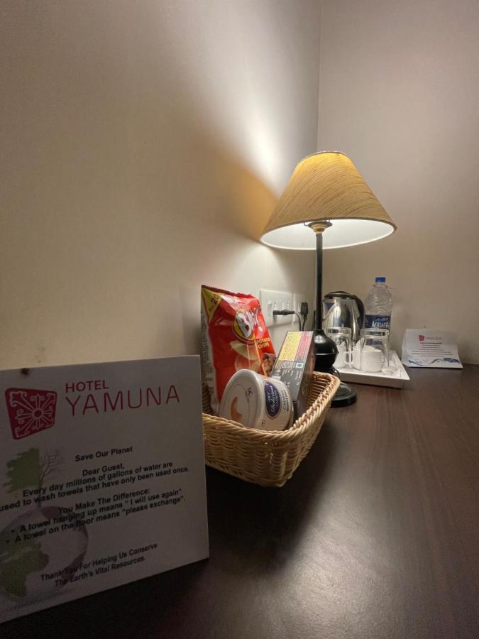 亚穆纳酒店 Adur 外观 照片