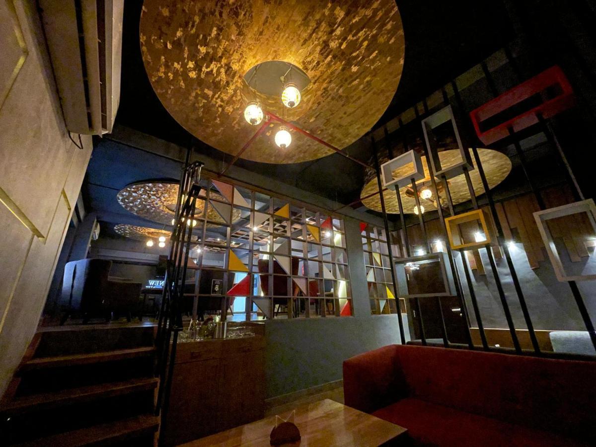亚穆纳酒店 Adur 外观 照片